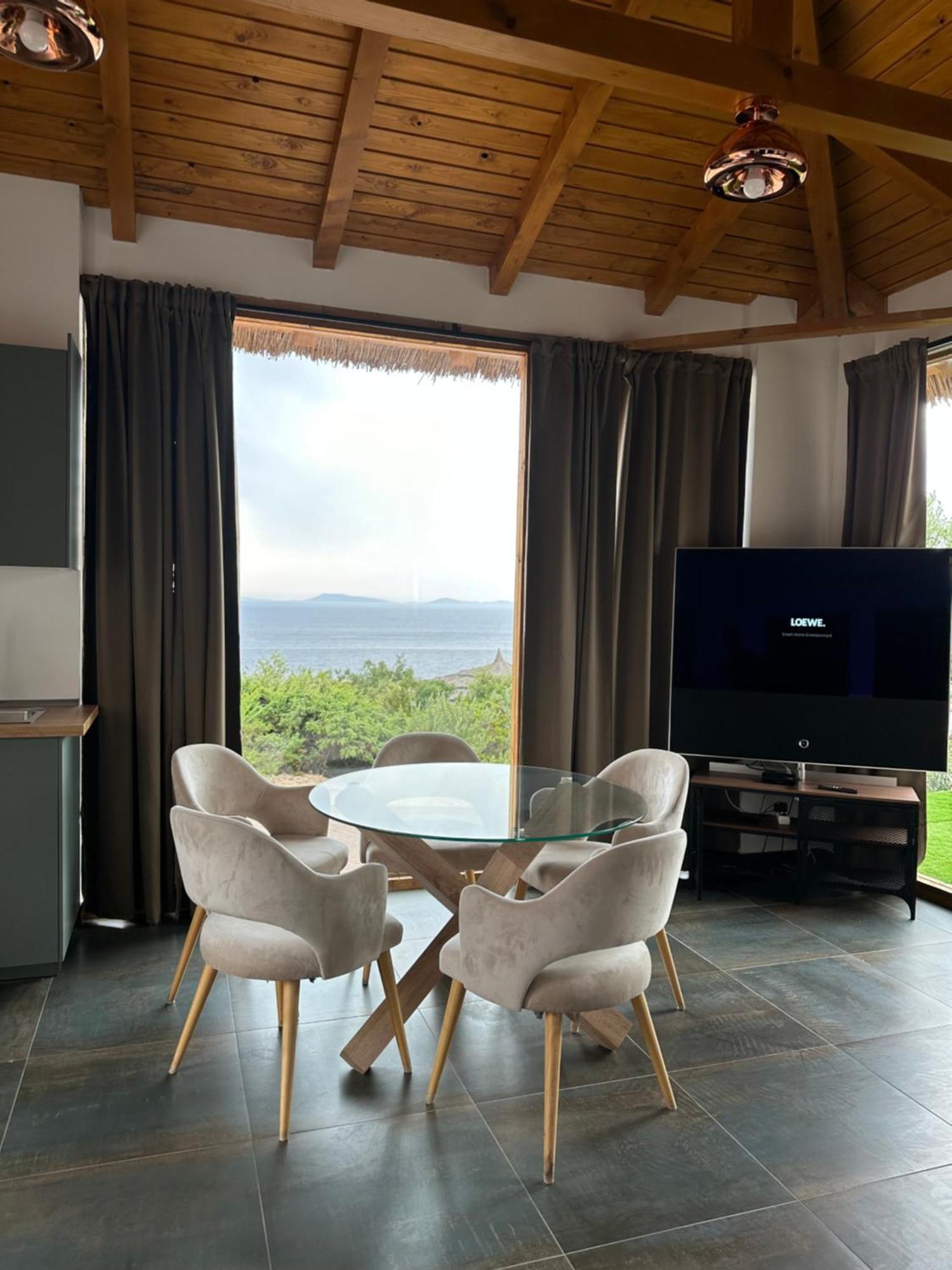מורטר Golden Haven Luxe Bungalow Resort מראה חיצוני תמונה
