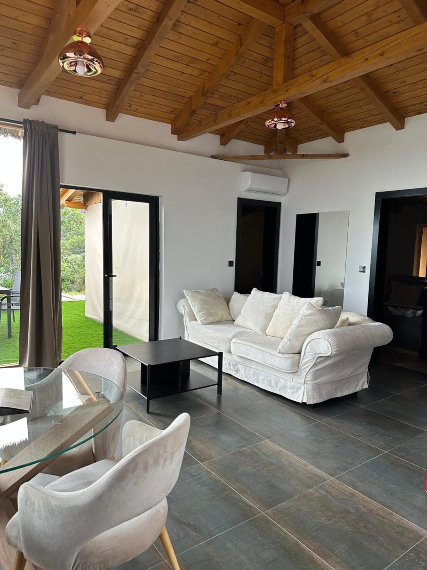 מורטר Golden Haven Luxe Bungalow Resort מראה חיצוני תמונה