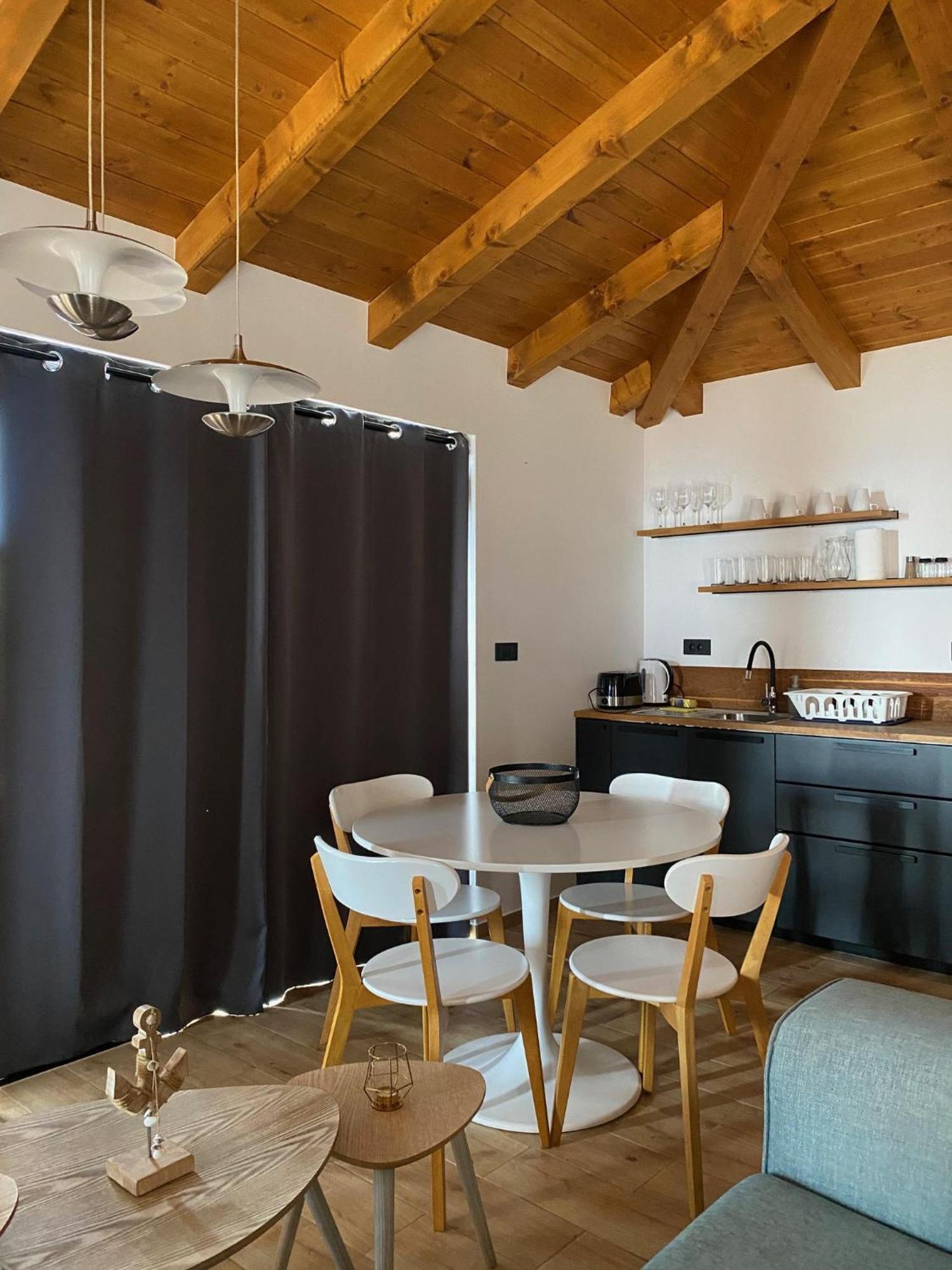 מורטר Golden Haven Luxe Bungalow Resort מראה חיצוני תמונה